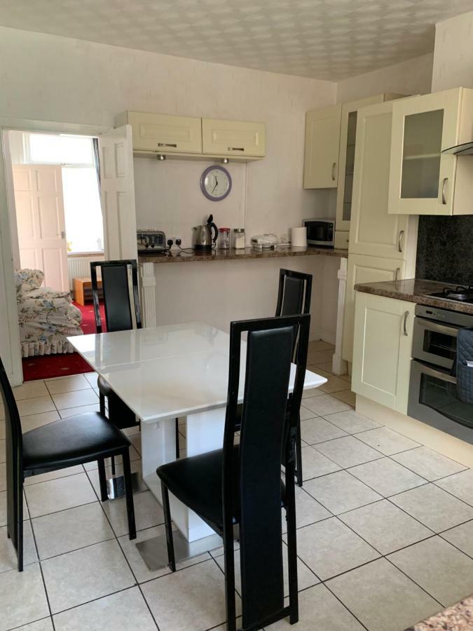Travis House One Daire Burnley Dış mekan fotoğraf