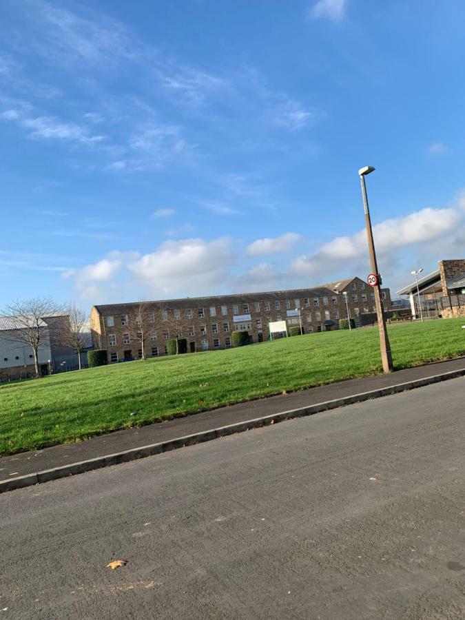 Travis House One Daire Burnley Dış mekan fotoğraf